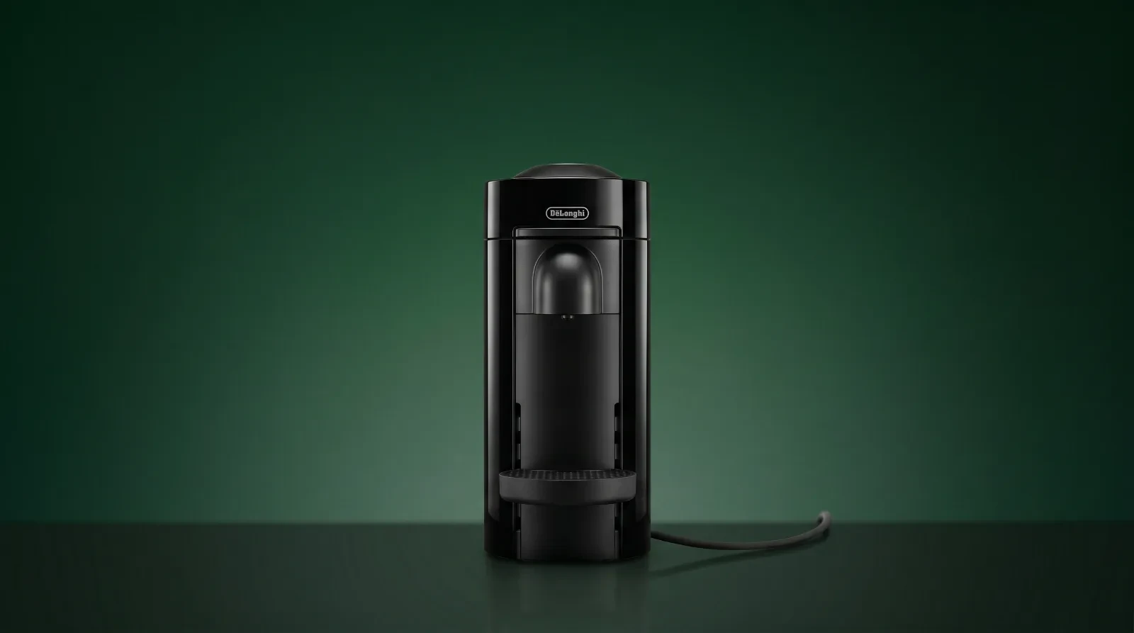 DeLonghi Vertuo : pompe à eau fait un bruit fort (causes + coût de réparation)
